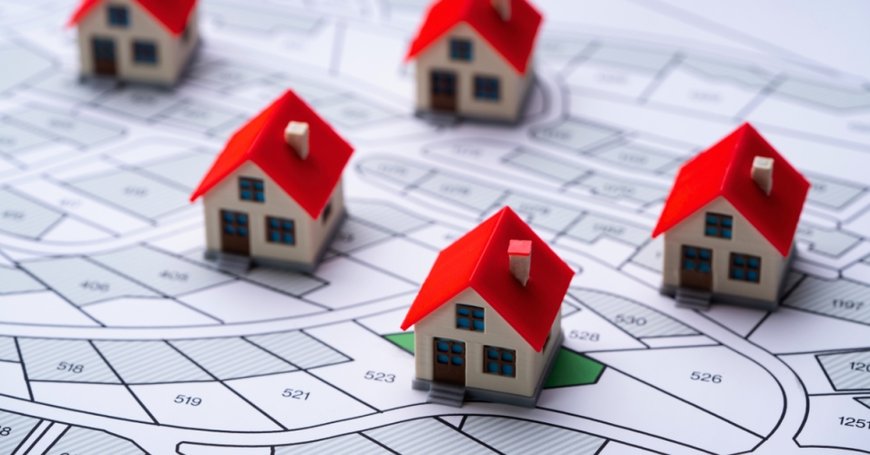 მიწის სისტემური და სპორადული რეგისტრაცია