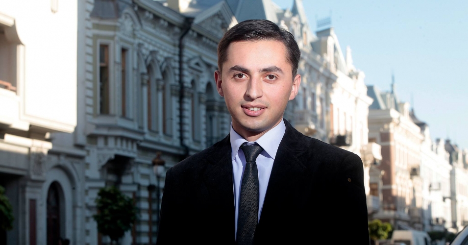  “კონსტიტუციაში უნდა არსებობდეს ჩანაწერი იმის თაობაზე, რომ უცხო ქვეყნის მოქალაქეს ჰქონდეს, გამონაკლი